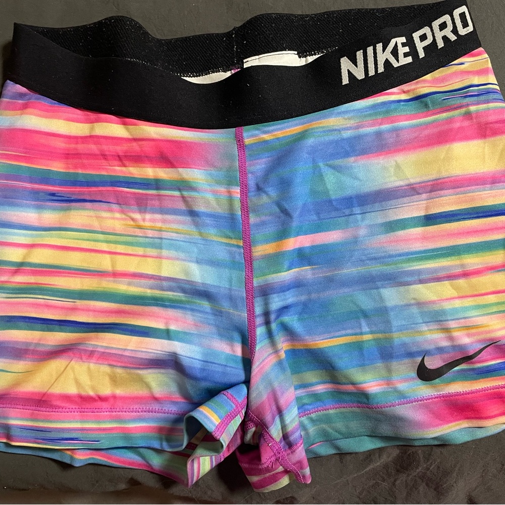 Nike Pro